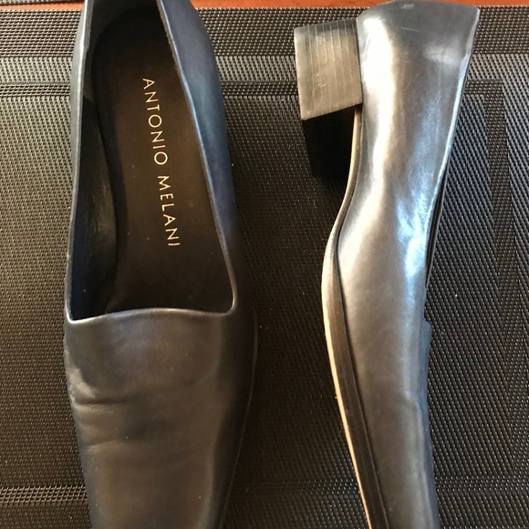 Ladies Navy Blue Leather Shoes - Picture 1 of 2